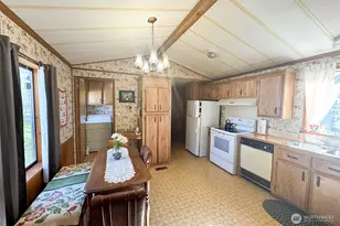 2240 Peace Portal Dr, Blaine, WA 98230 - Photo 11