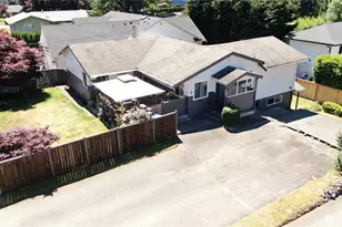 1254 8th Ave S, Edmonds, WA 98020 - Photo 3