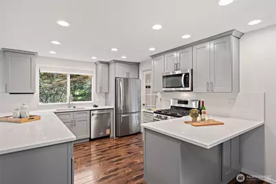 15316 NE 201st Street, Woodinville, WA 98072 - Photo 9