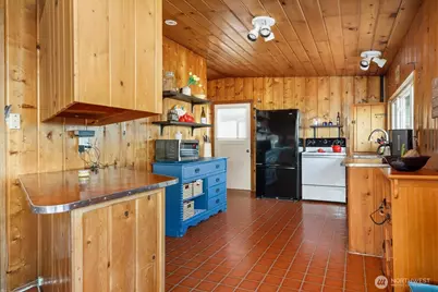 3130 Green Road, Oak Harbor, WA 98277 - Photo 17