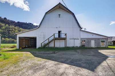 5419 Hillview Road, Sumas, WA 98295 - Photo 9