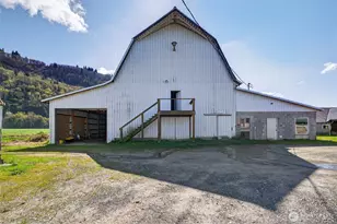 5419 Hillview Rd, Sumas, WA 98295 - Photo 9