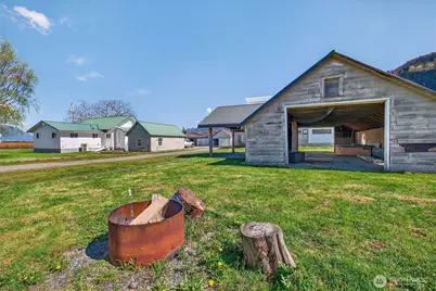 5419 Hillview Road, Sumas, WA 98295 - Photo 5