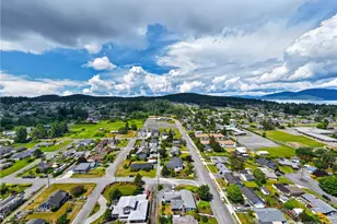 1203 30th St, Anacortes, WA 98221 - Photo 37
