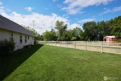 378 Chardonnay Ct, Walla Walla, WA 99362 - Photo 23