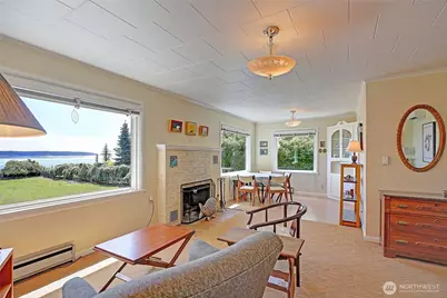 562 Moe Road, Camano Island, WA 98282 - Photo 3