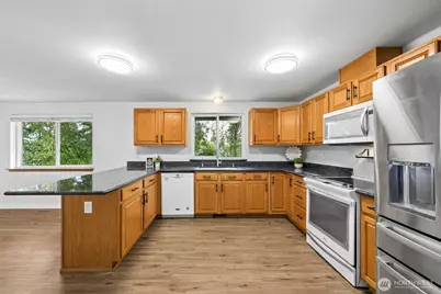 2111 22nd Ave SE, Puyallup, WA 98372 - Photo 11