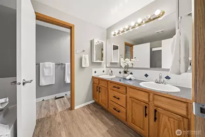 2111 22nd Ave SE, Puyallup, WA 98372 - Photo 19