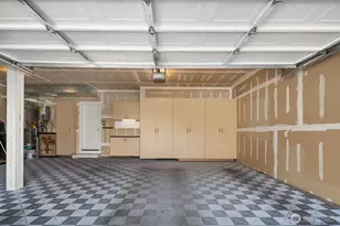 16137 Northup Way, Bellevue, WA 98008 - Photo 33
