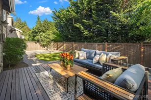 16137 Northup Way, Bellevue, WA 98008 - Photo 21