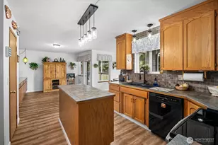 7419 214th Ave E, Bonney Lake, WA 98391 - Photo 17