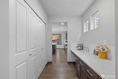 18320 3rd Drive SE, Bothell, WA 98012 - Photo 11