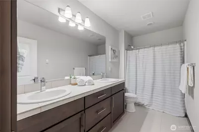 18320 3rd Drive SE, Bothell, WA 98012 - Photo 19
