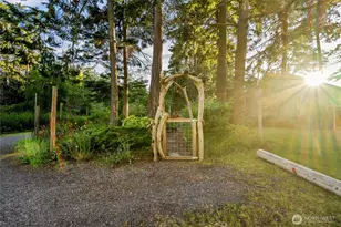 115 Donahue Ln, Orcas Island, WA 98245 - Photo 31