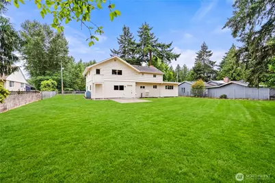 2205 97th Street E, Tacoma, WA 98445 - Photo 7