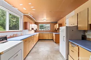 2205 97th St E, Tacoma, WA 98445 - Photo 29