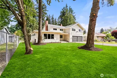2205 97th Street E, Tacoma, WA 98445 - Photo 3