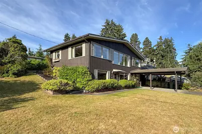 136 Oakcrest Avenue, Port Angeles, WA 98362 - Photo 1
