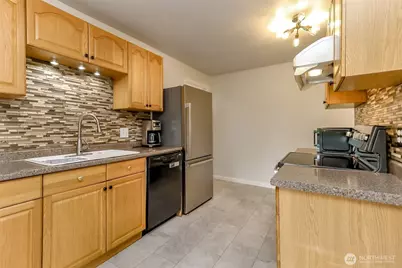 98 31st Avenue, Milton, WA 98354 - Photo 9