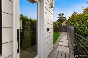 3450 37th Ave SW, Seattle, WA 98126 - Photo 7