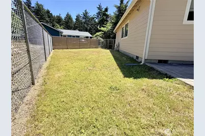 708 Eider Court SE, Ocean Shores, WA 98569 - Photo 27