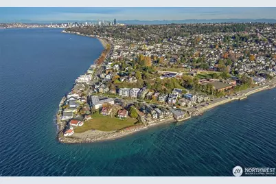 3015 Alki Avenue SW, Seattle, WA 98116 - Photo 3