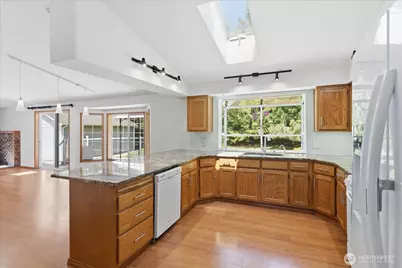 15023 228th St SE, Snohomish, WA 98296 - Photo 9