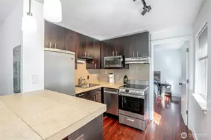 752 Bellevue Ave E, Seattle, WA 98102 - Photo 11