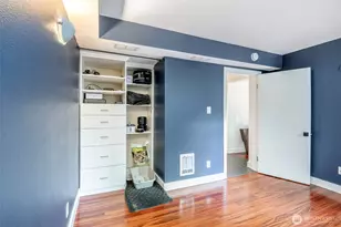 752 Bellevue Ave E, Seattle, WA 98102 - Photo 5
