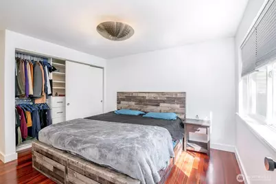 752 Bellevue Avenue E #208, Seattle, WA 98102 - Photo 13