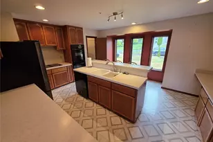 1133 Olympus Ave, Port Angeles, WA 98362 - Photo 7