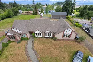 1133 Olympus Ave, Port Angeles, WA 98362 - Photo 3