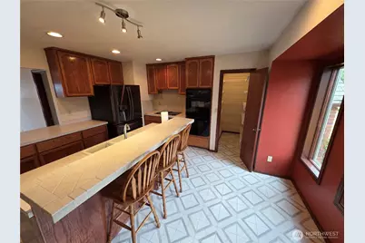 1133 Olympus Avenue, Port Angeles, WA 98362 - Photo 9