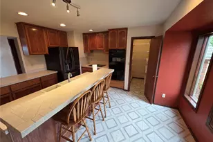 1133 Olympus Ave, Port Angeles, WA 98362 - Photo 9