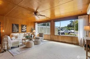 3702 Hunt St, Gig Harbor, WA 98335 - Photo 5