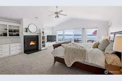 868 Juniper Pointe Lane, Camano Island, WA 98282 - Photo 15