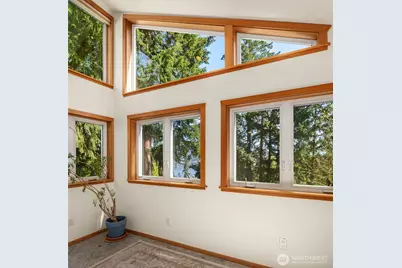 5021 E Mercer Way, Mercer Island, WA 98040 - Photo 23