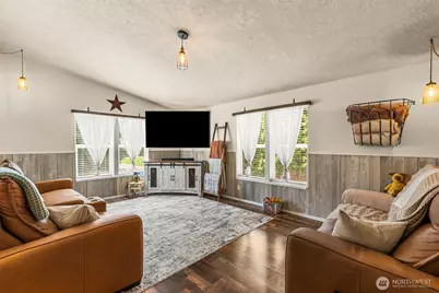 136 29th Street NW, East Wenatchee, WA 98802 - Photo 13