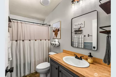 136 29th Street NW, East Wenatchee, WA 98802 - Photo 21