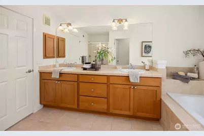 1906 Juneberry Court NE #1906, Issaquah, WA 98029 - Photo 27