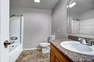 15409 9th Ave SW, Burien, WA 98166 - Photo 13