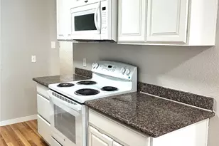 15409 9th Ave SW, Burien, WA 98166 - Photo 3