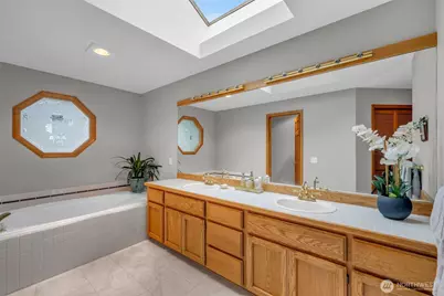 [Address not provided], Bellevue, WA 98006 - Photo 21