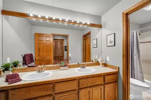 15454 SE 67th St, Bellevue, WA 98006 - Photo 27