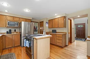 7634 116th Ct SE, Newcastle, WA 98056 - Photo 7