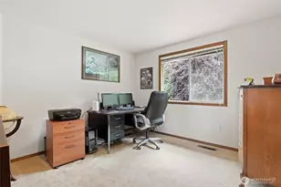 7634 116th Ct SE, Newcastle, WA 98056 - Photo 15