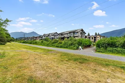 1845 SE 12th Place #H-204, North Bend, WA 98045 - Photo 23