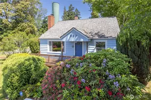 209 Tracy Ave, Port Orchard, WA 98366 - Photo 3