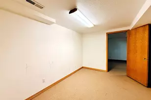 2827 Ocean Beach Hwy, Longview, WA 98632 - Photo 27