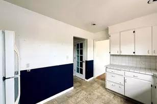 2827 Ocean Beach Hwy, Longview, WA 98632 - Photo 9